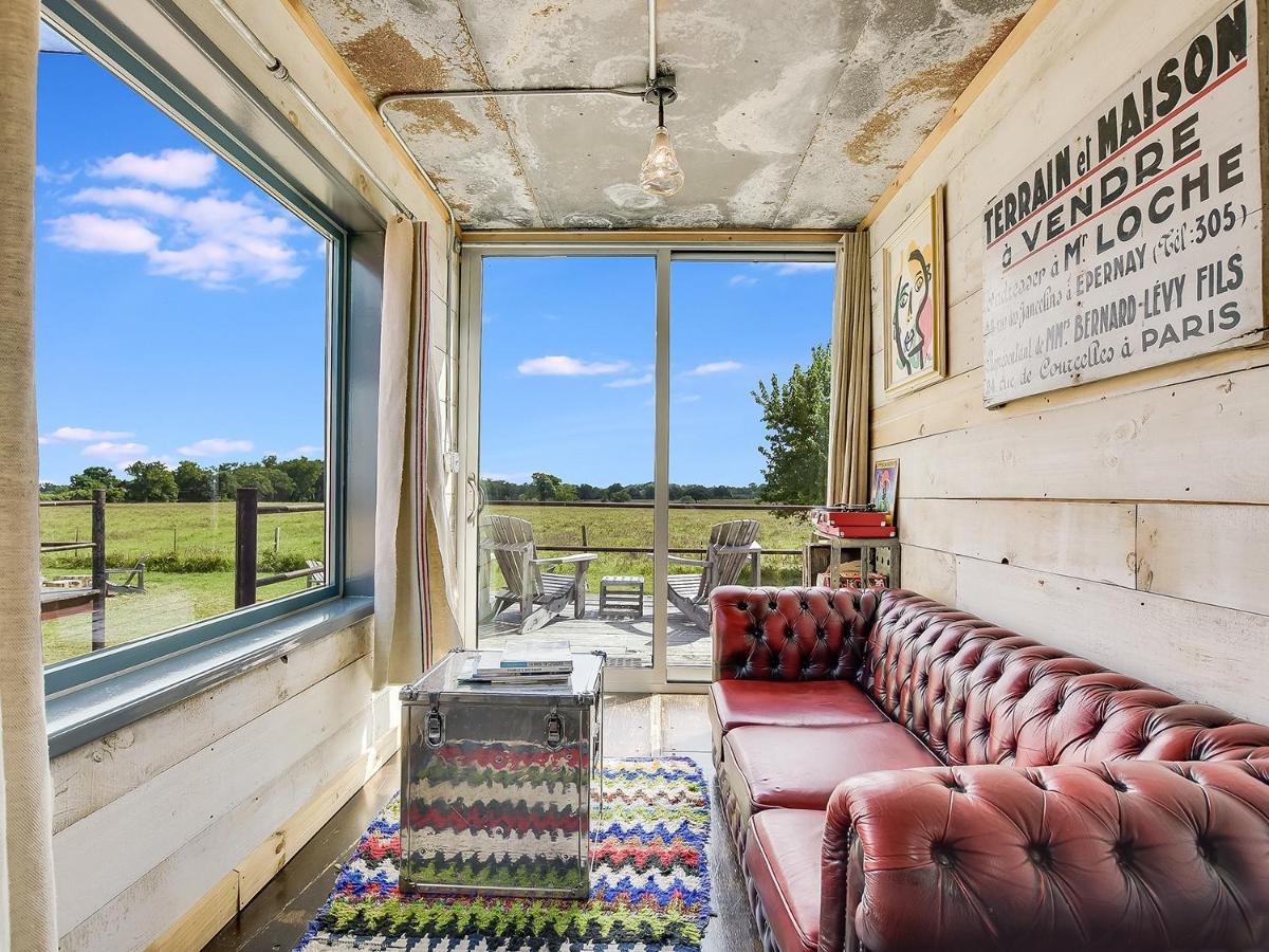 Flophouze Shipping Container Hotel Round Top Luaran gambar